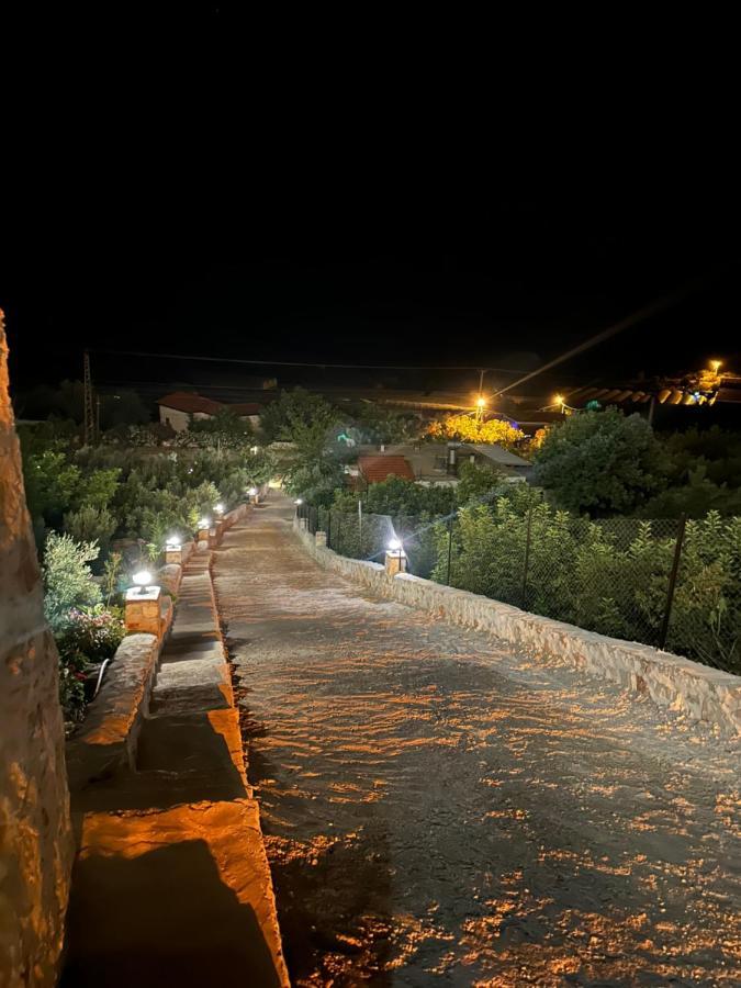 Istlada Tas Ev Apart - Kekova View Kapakli ภายนอก รูปภาพ